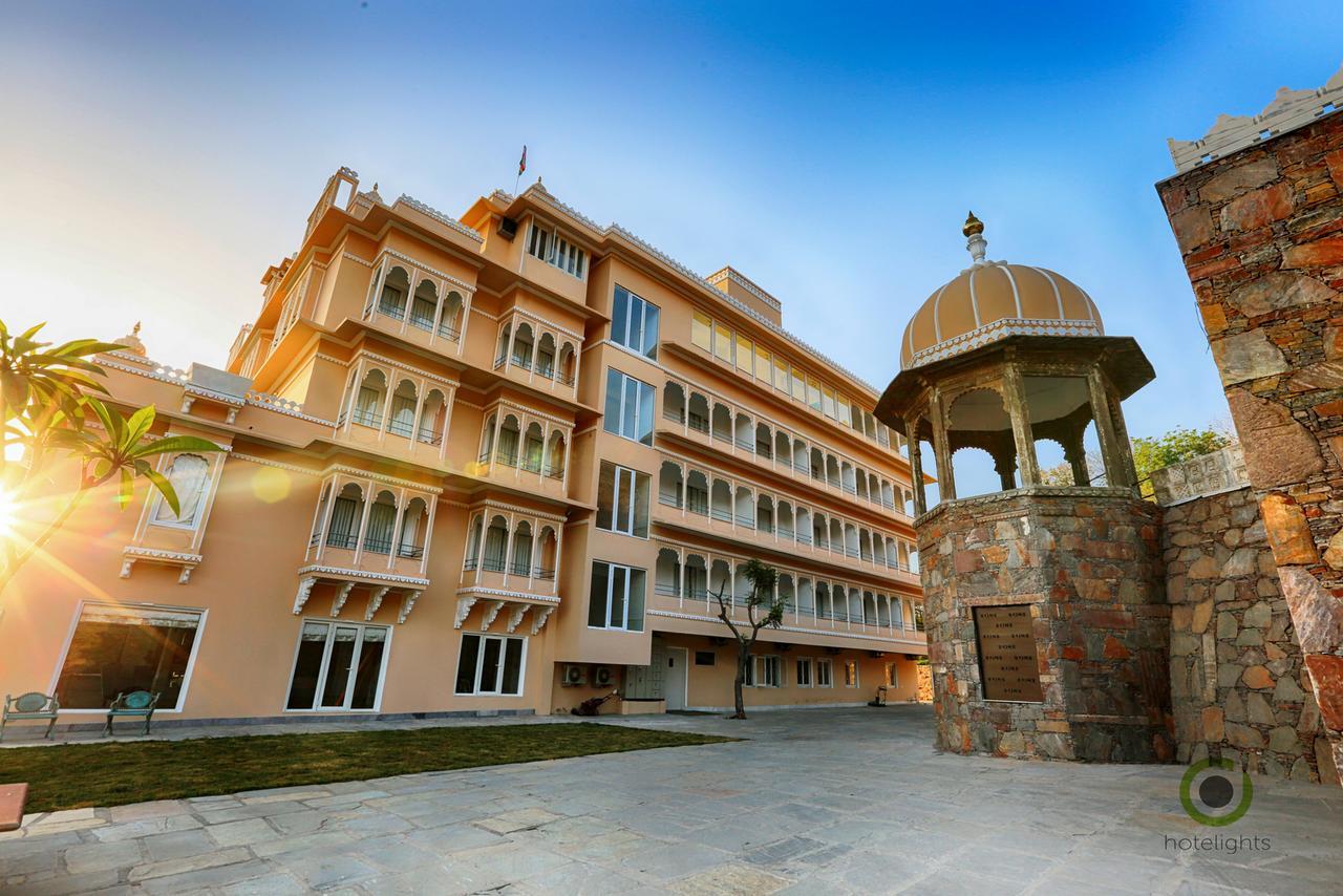 Bed and Breakfast Fateh Niwas By Fateh Collection Udajpur Exteriér fotografie